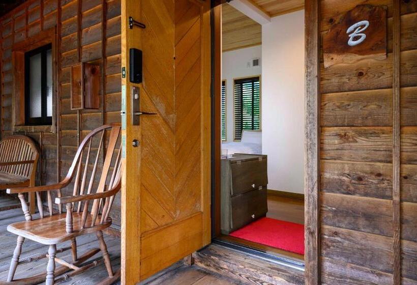 Bed and Breakfast ゲストハウス小布施