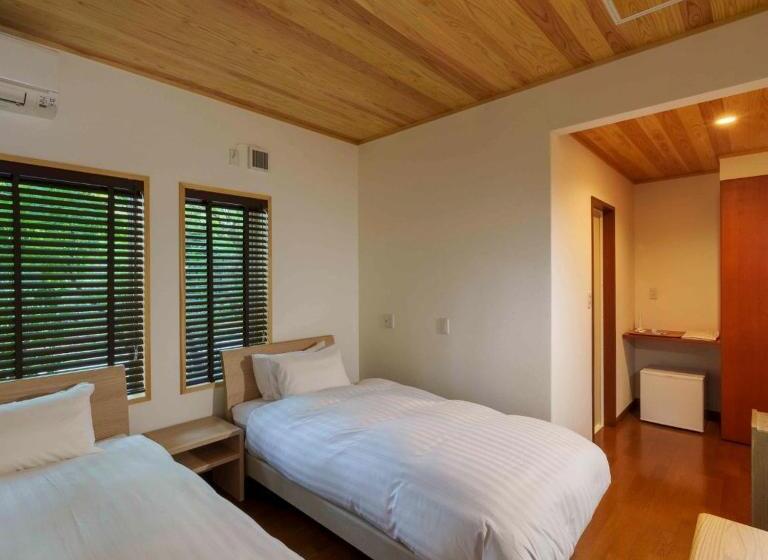 Bed and Breakfast ゲストハウス小布施