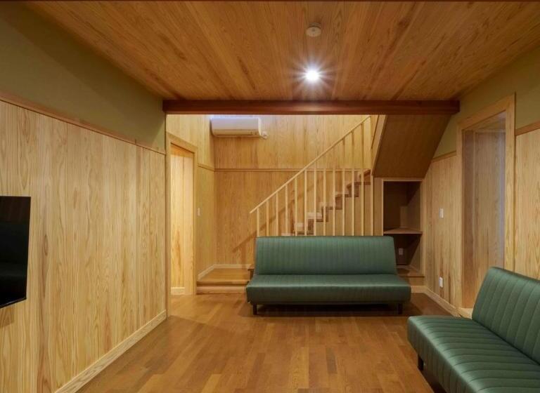 Bed and Breakfast ゲストハウス小布施