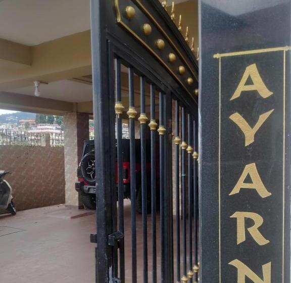 Bed and Breakfast Ayarn 847 Home Stay