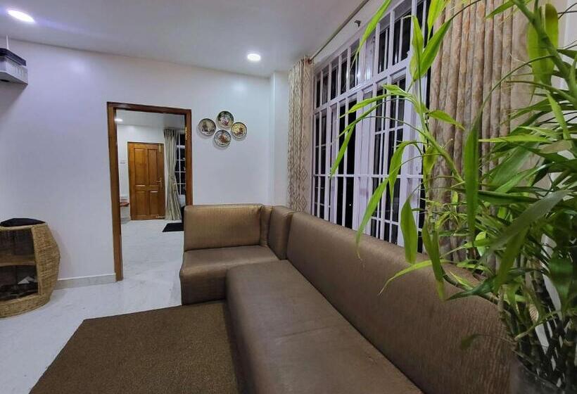 Bed and Breakfast Ayarn 847 Home Stay