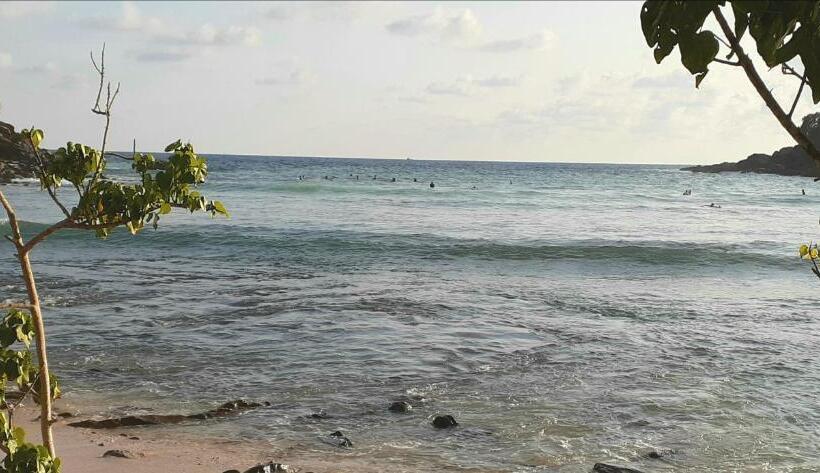 Bed and Breakfast Bamboo Home Stay Hiriketiya