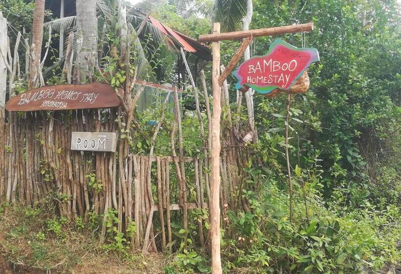 Bed and Breakfast Bamboo Home Stay Hiriketiya