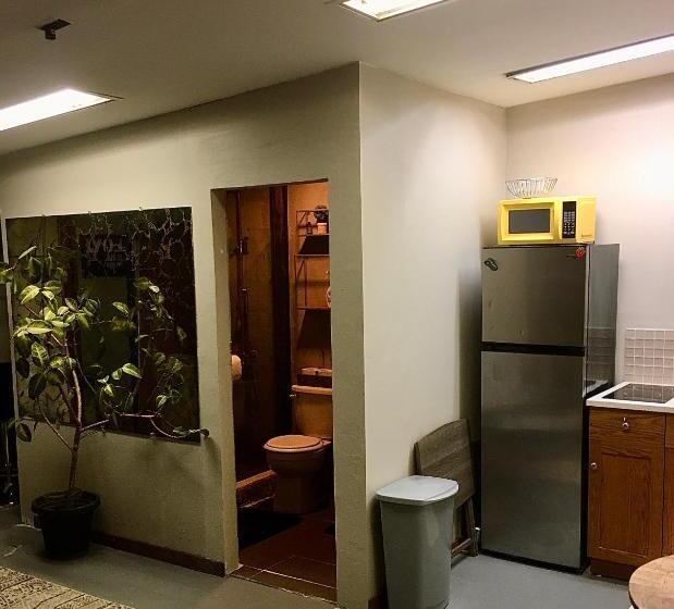 צימר Brick City Villa