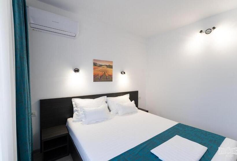 צימר Casa Familia Vladoi