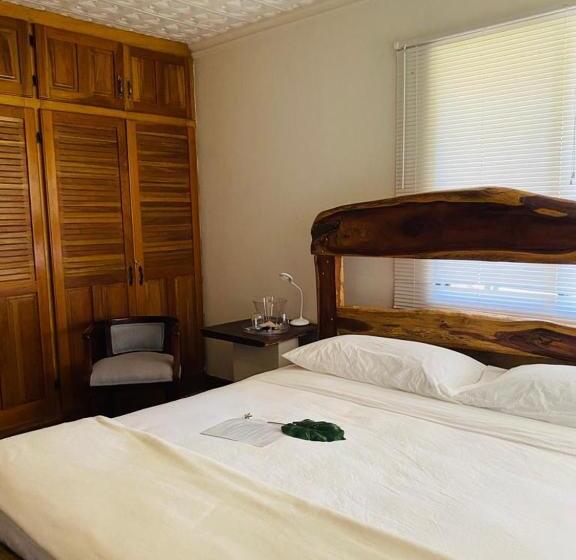 مبيت وإفطار Casa Mano De Tigre