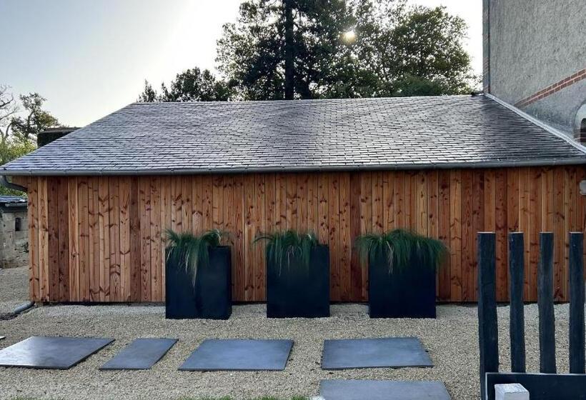 Bed and Breakfast Château Du Beugnon