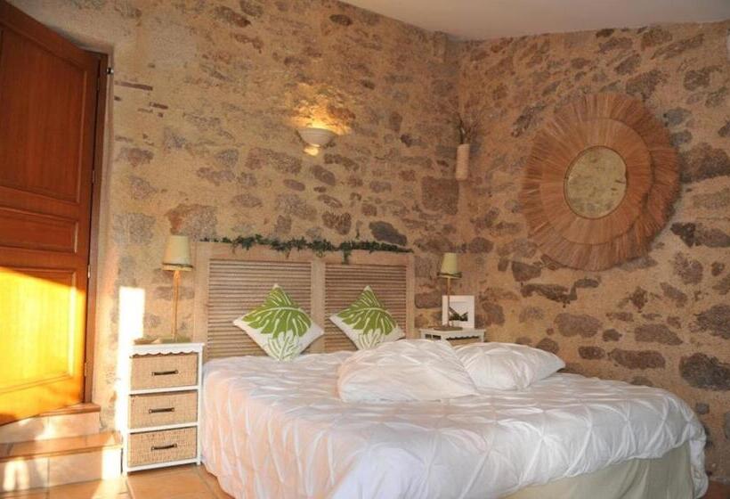 مبيت وإفطار Domaine De La Ménie