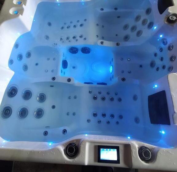 住宿加早餐 Gite Modes Et Café