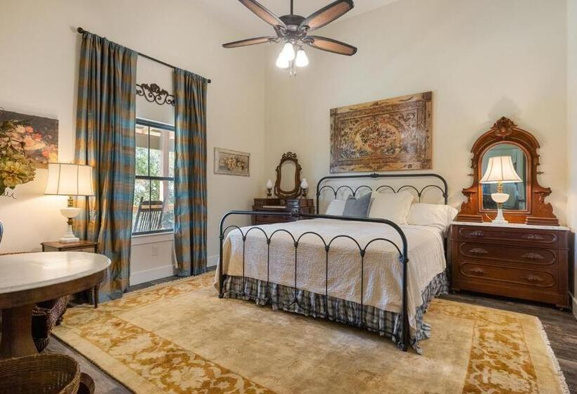 Bed and Breakfast Inn At Sunset Mill Ranch