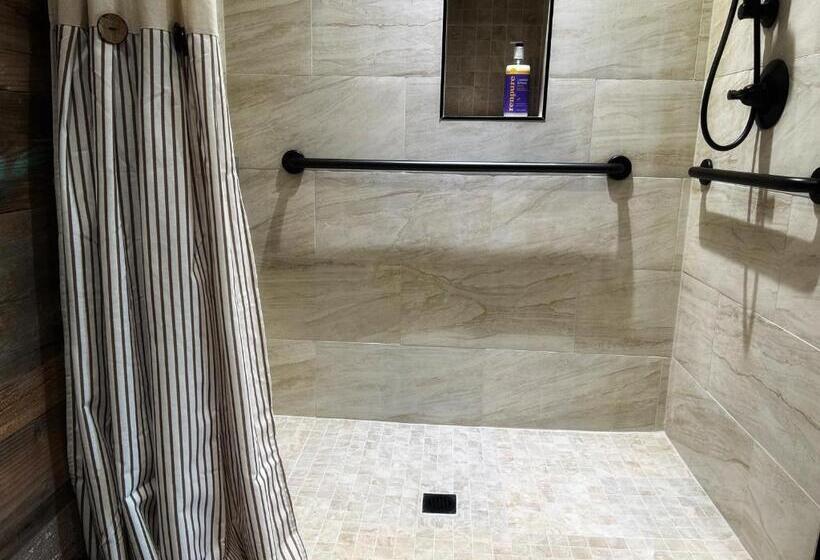 Bed and Breakfast Inn At Sunset Mill Ranch