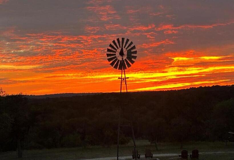 Bed and Breakfast Inn At Sunset Mill Ranch