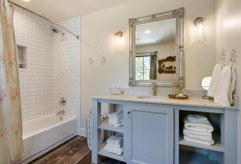 Bed and Breakfast Inn At Sunset Mill Ranch