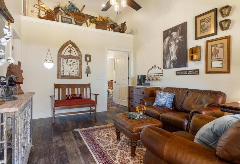 Bed and Breakfast Inn At Sunset Mill Ranch