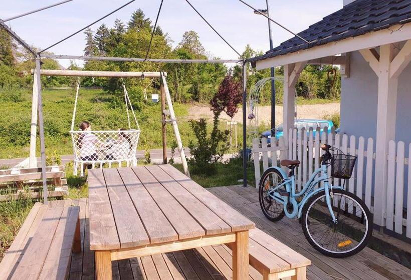 住宿加早餐  La Roulotte Oneheart