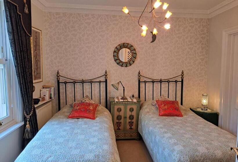 مبيت وإفطار Lloyds Penthouse