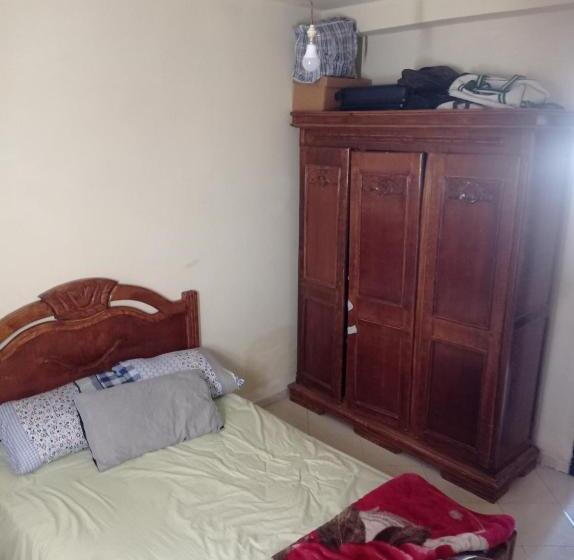 تختخواب و صبحانه Medina Jadida