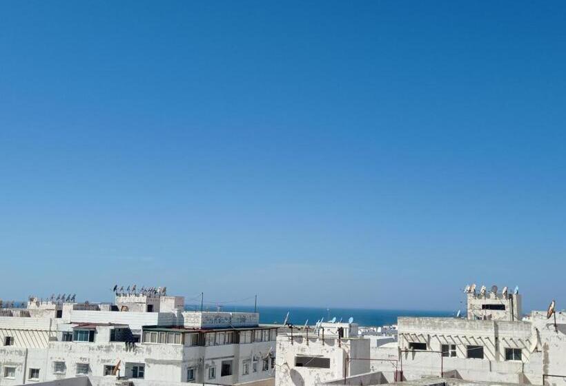 تختخواب و صبحانه Medina Jadida