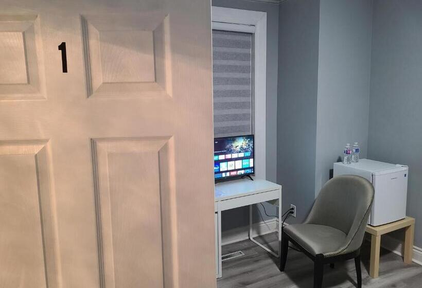 ベッドアンドブレックファースト Downtown Ottawa Spacious Room Accommodation