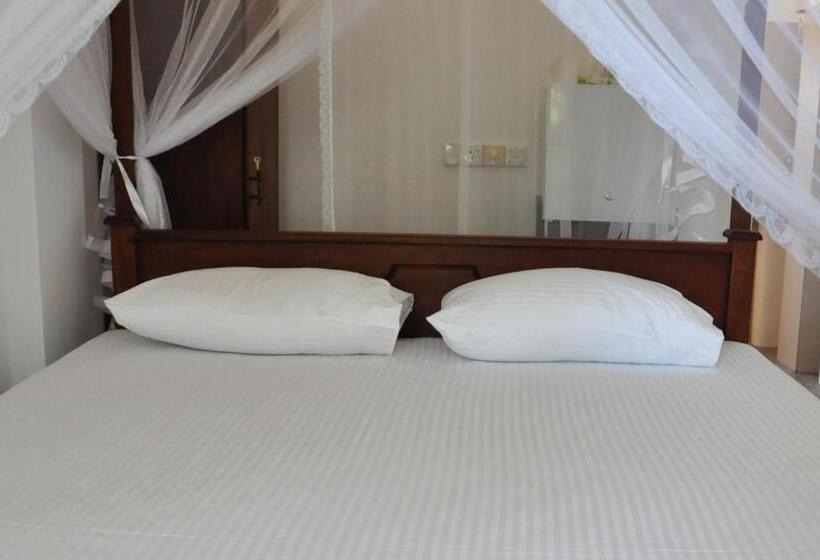 مبيت وإفطار The Ocean