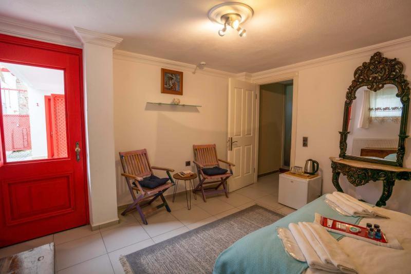 Cunda Ada Kızı Otel