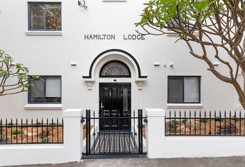 Hamilton Lodge