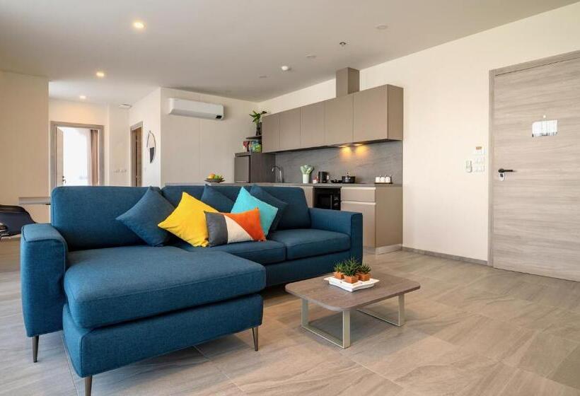 Homa Cherngtalay Phuket