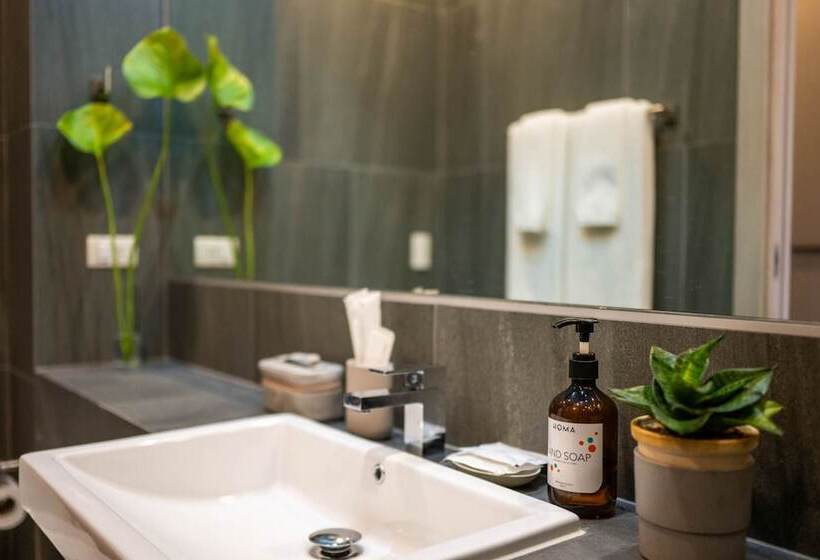 Homa Cherngtalay Phuket