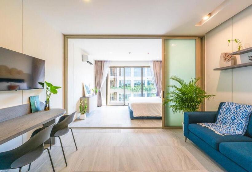 Homa Cherngtalay Phuket