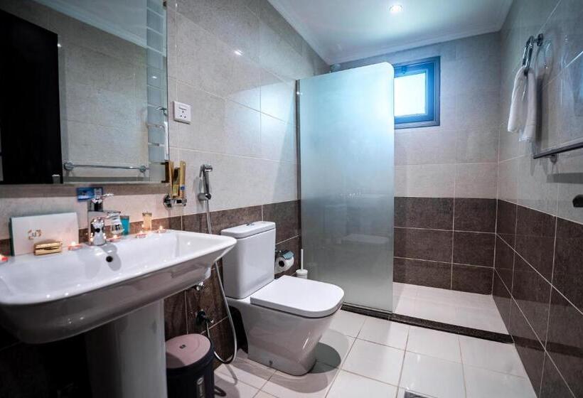 Hotel فنـــــــــدق ايليفــــــــــــار Elevar