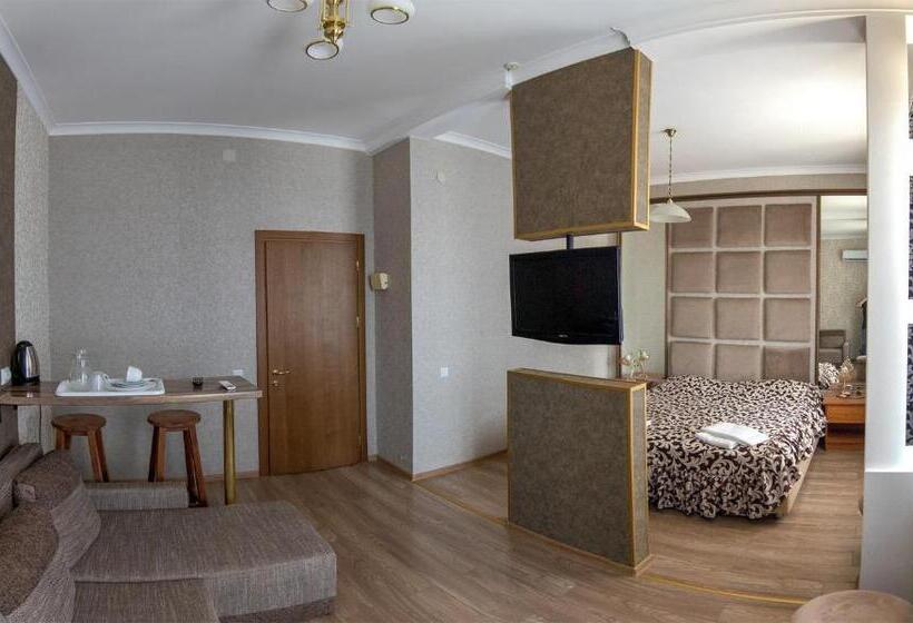 هتل біла акація