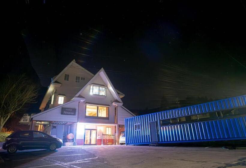 בית מלון כפרי ロッヂモントゼー