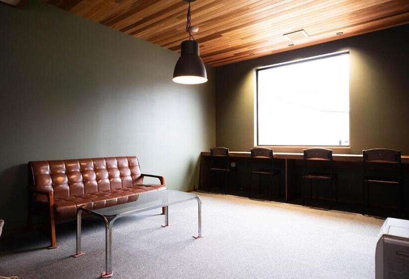 בית מלון כפרי ロッヂモントゼー