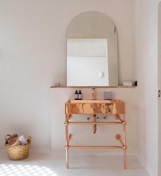 هتل Anat Tantric Boutique