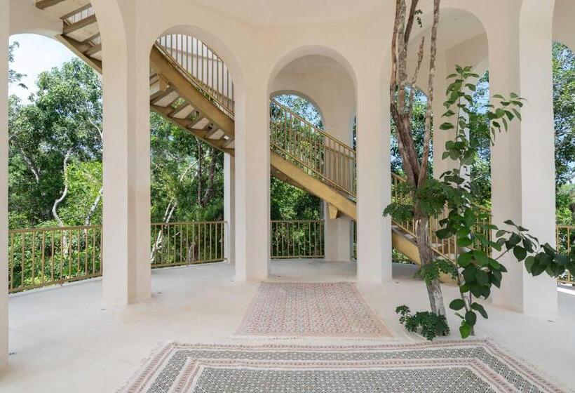 هتل Anat Tantric Boutique