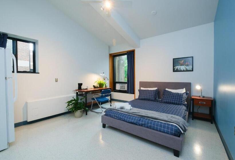 בית מלון כפרי Au Campus