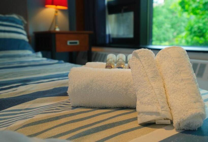 בית מלון כפרי Au Campus