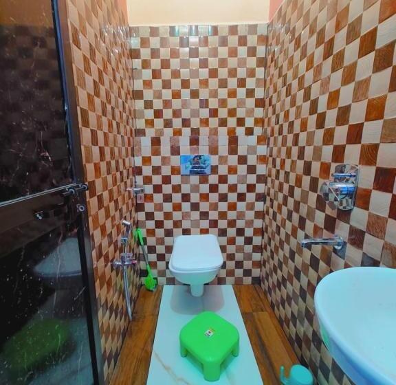 ホテル Ayodhya Residency 5 Min Walking From Ram Janmabhoomi