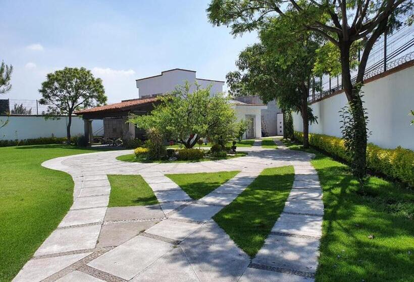 בית מלון כפרי Boutique Quince & 15