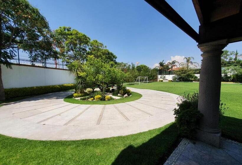 בית מלון כפרי Boutique Quince & 15