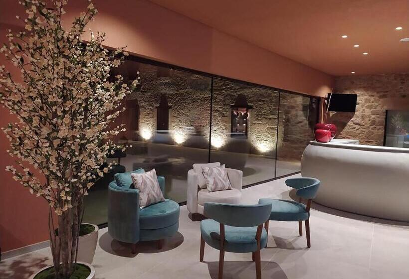 酒店 Cherry Sculpture