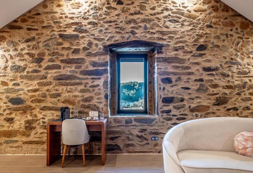 酒店 Cherry Sculpture