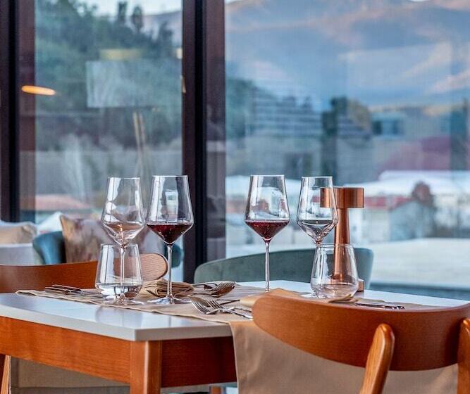 ホテル Cherry Sculpture