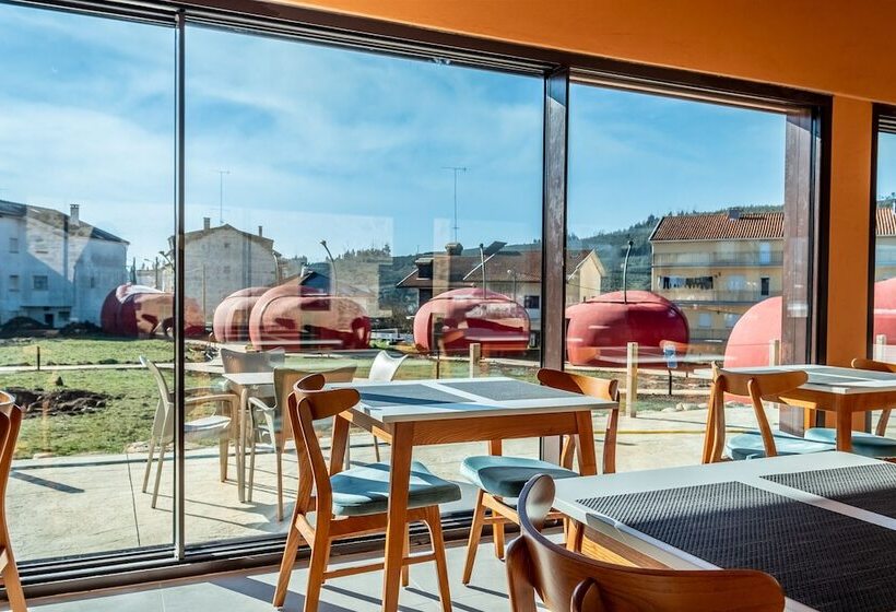 酒店 Cherry Sculpture