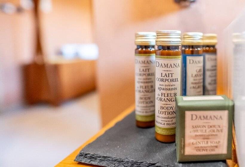 酒店 Cherry Sculpture