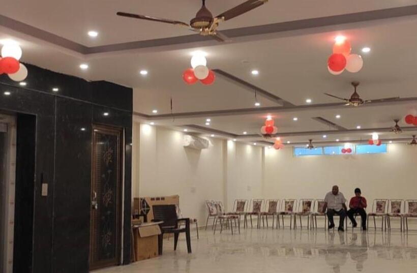 ホテル Ganga Orbit