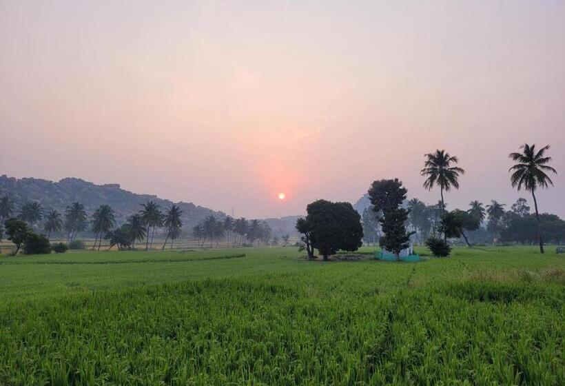 هتل Gowri Nature Farm Stay