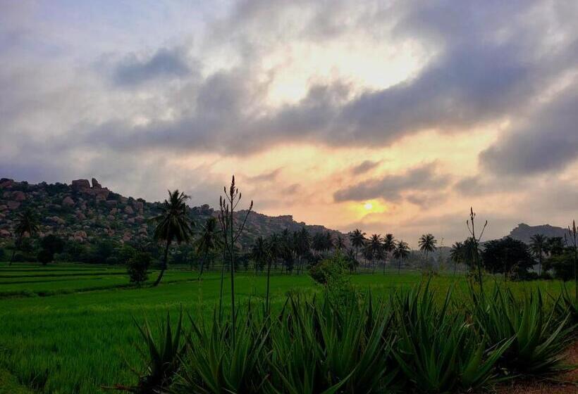 هتل Gowri Nature Farm Stay