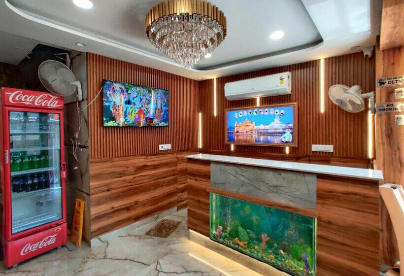 ホテル Gs Amritsar 200 Mtr From Golden Temple