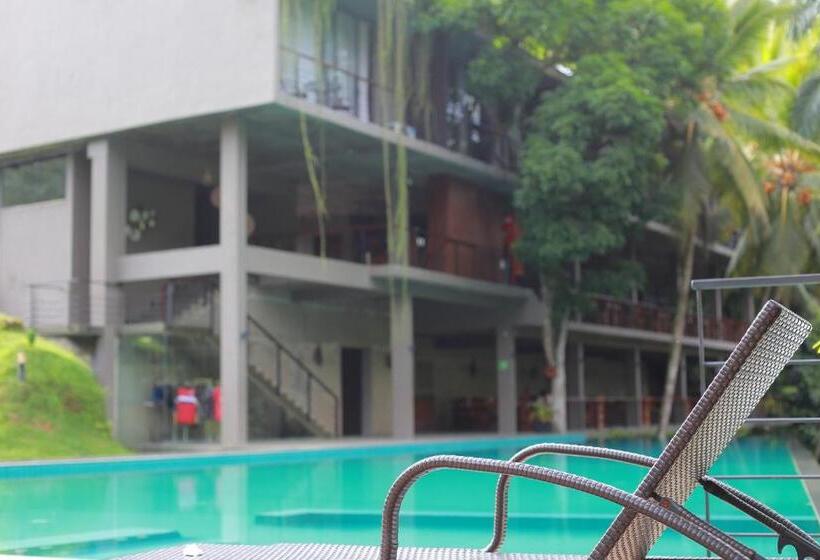 Отель Heaven De Fountain